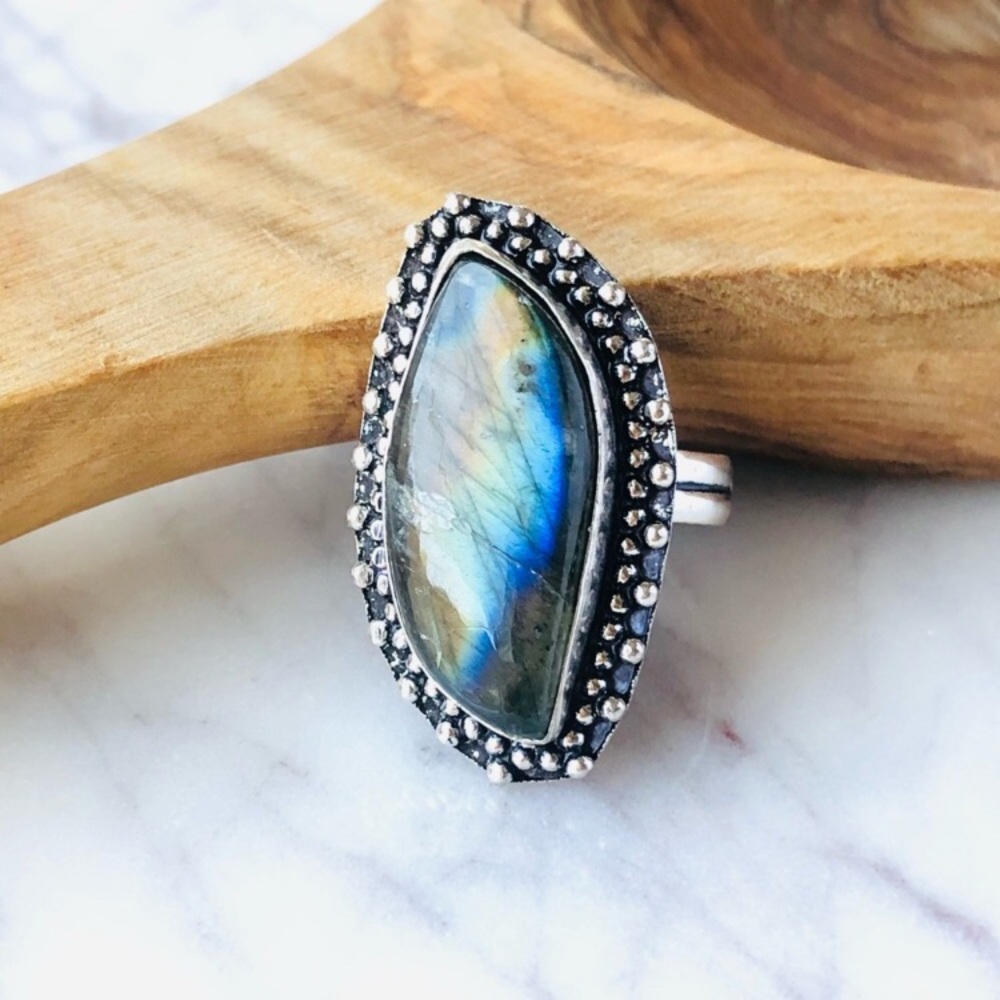 Silver Labradorite Statement Ring - image 2